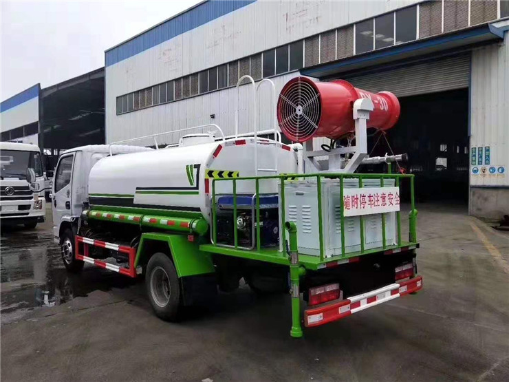 东风D6小多利卡5吨绿化喷洒雾炮洒水车（国六）